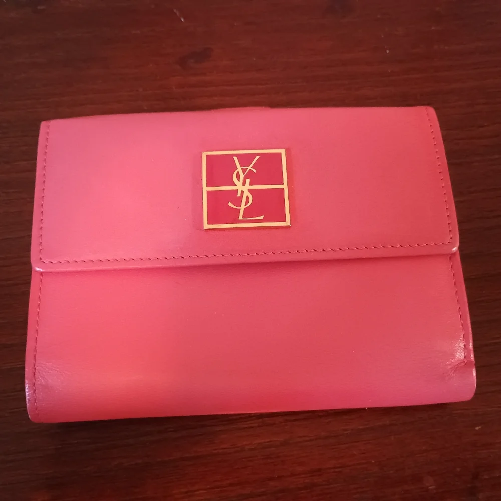 YSL Patent Leather Kisslock Coin Pouch Wallet - Picture 1 of 5